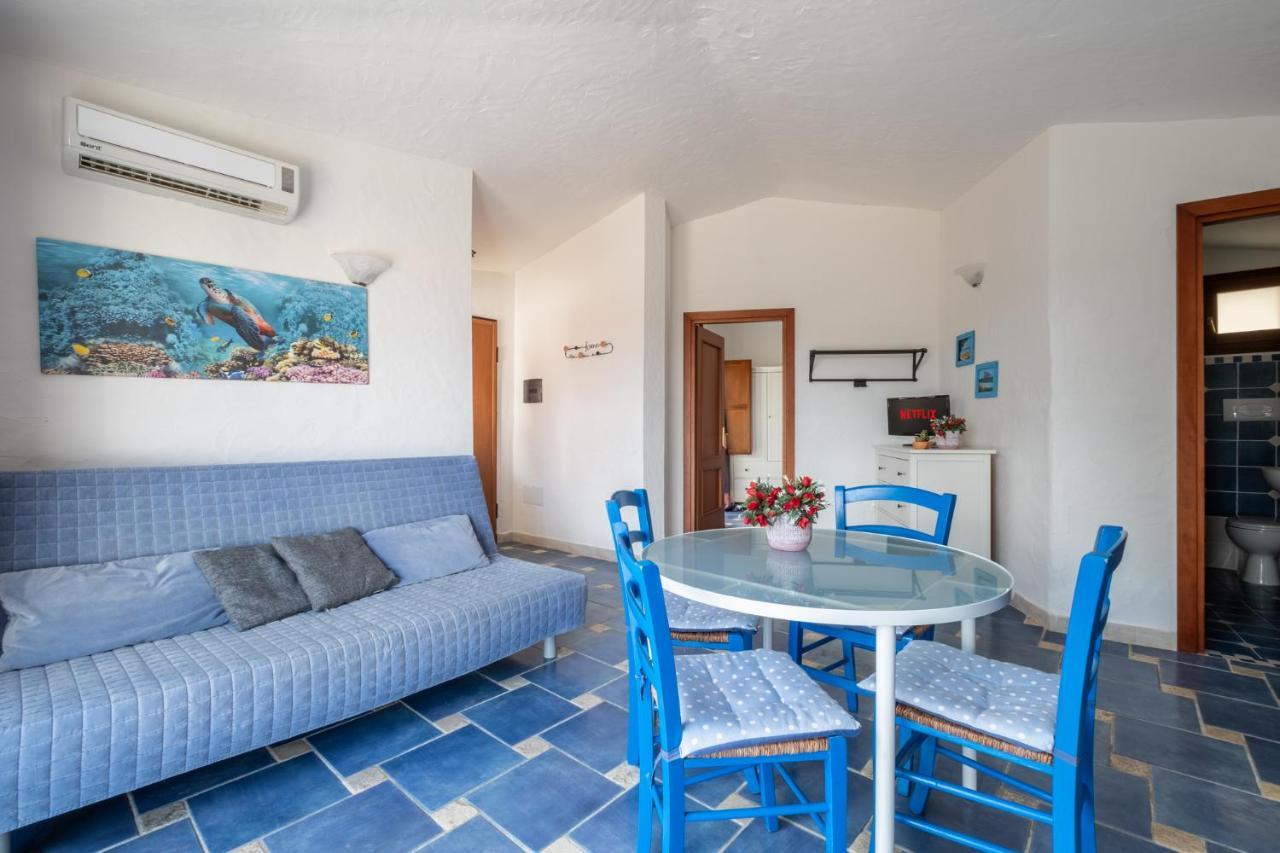 Oleandri Rossi Villa Tanaunella Bagian luar foto